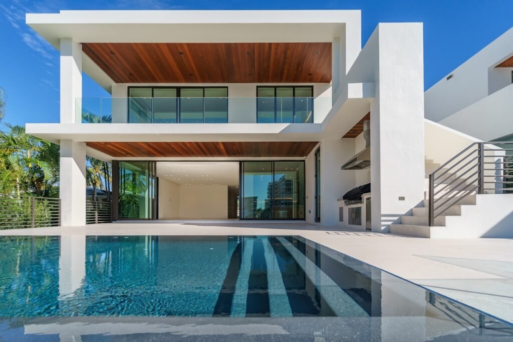Casa en condominio en Las Lomas · 380 m²